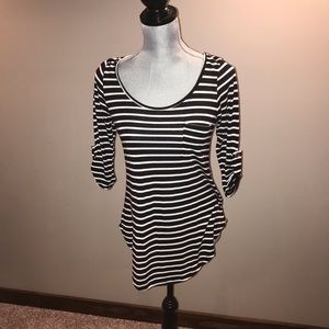 Black white striped top medium